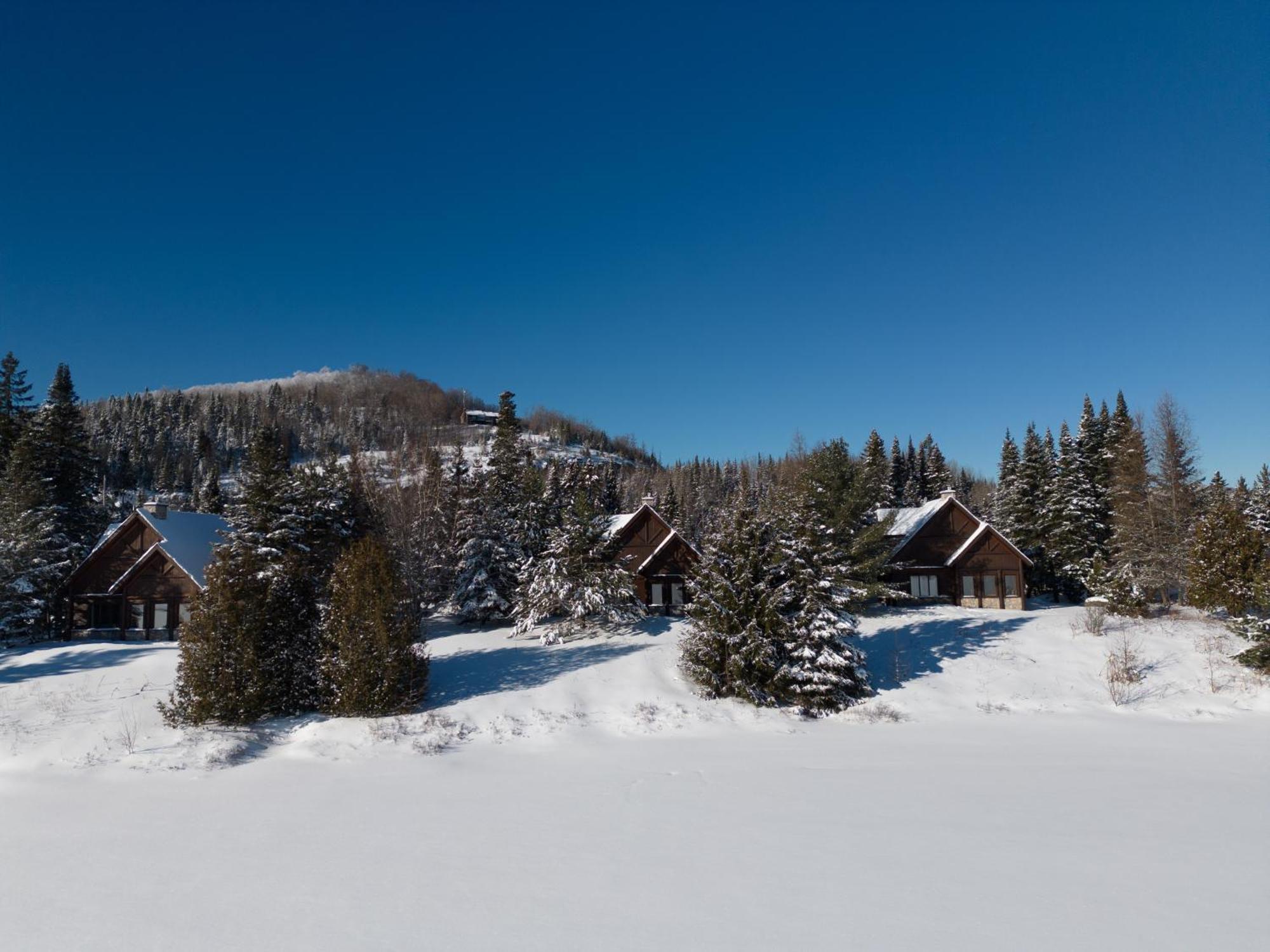 Royal Laurentien Saint-Faustin Exterior photo
